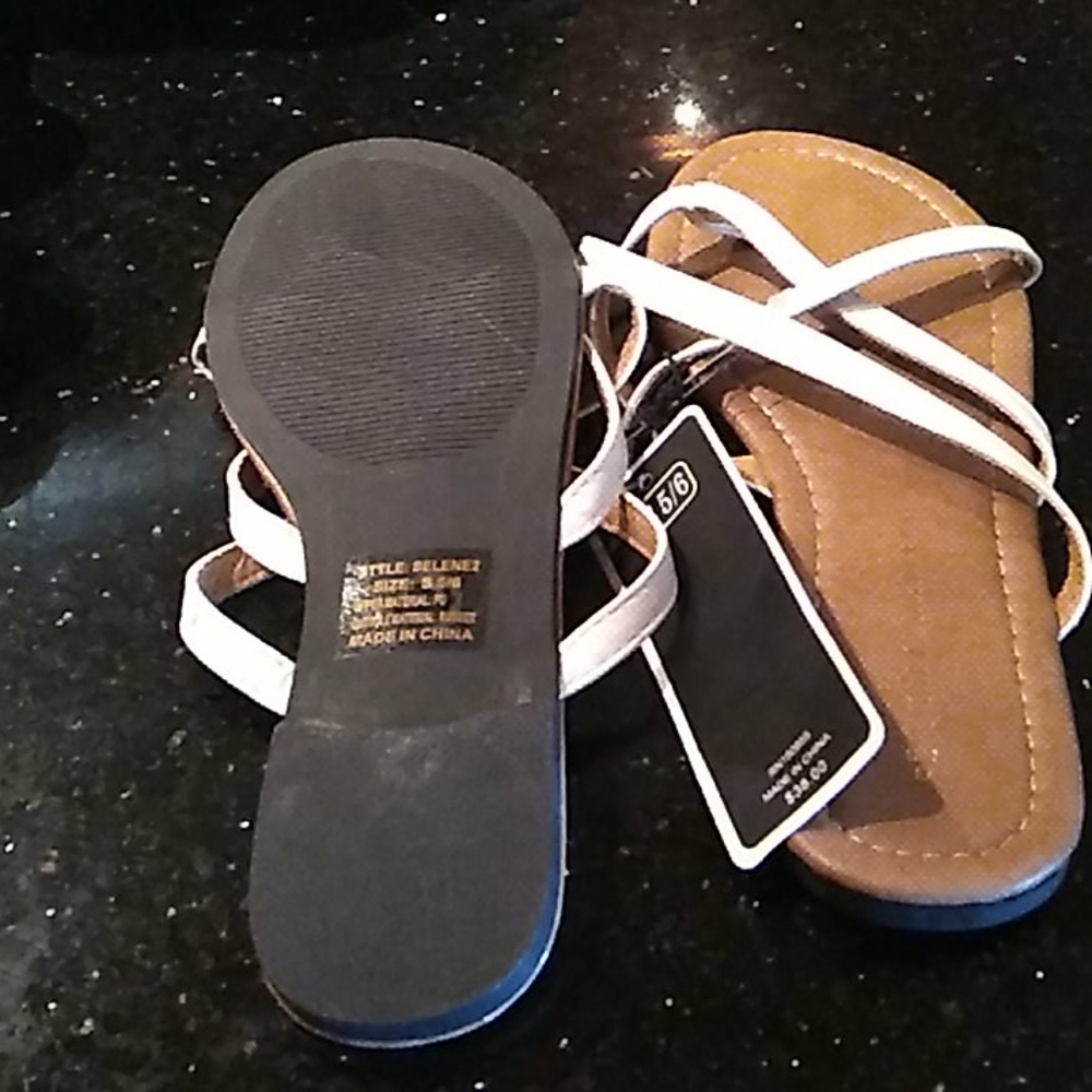 Shoes - Picture 2 of 5